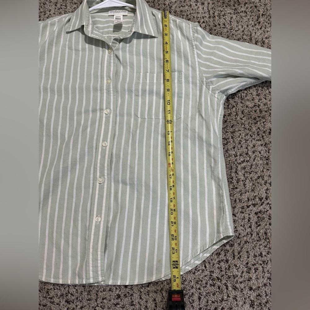 Vintage Jones New York Sport Green and white Striped Shirt size medium - Picture 6 of 6